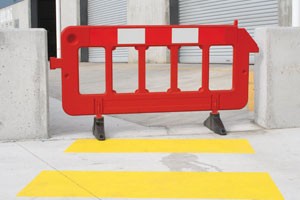 03-portable-plastic-fence